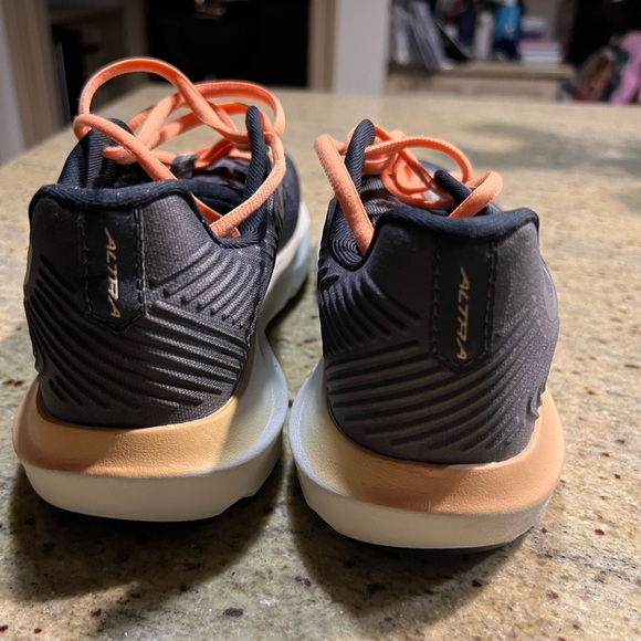 NWOB Altra Womens Provision 7 Grey Running Shoes Sneakers Size 8.5 - Picture 7 of 8